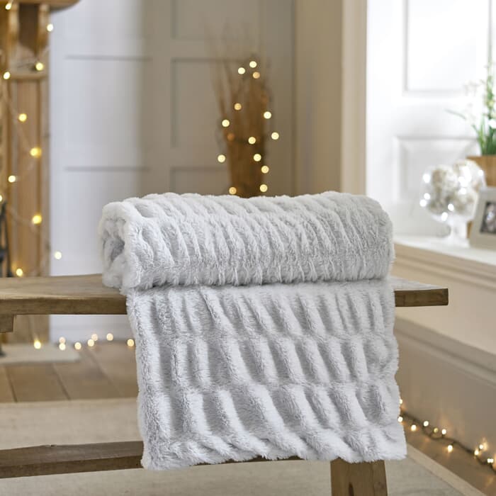 Deyongs New Hampshire Throw Silver large