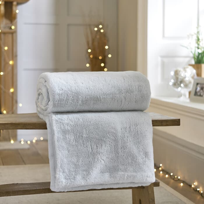 Deyongs Aspen Throw Silver large