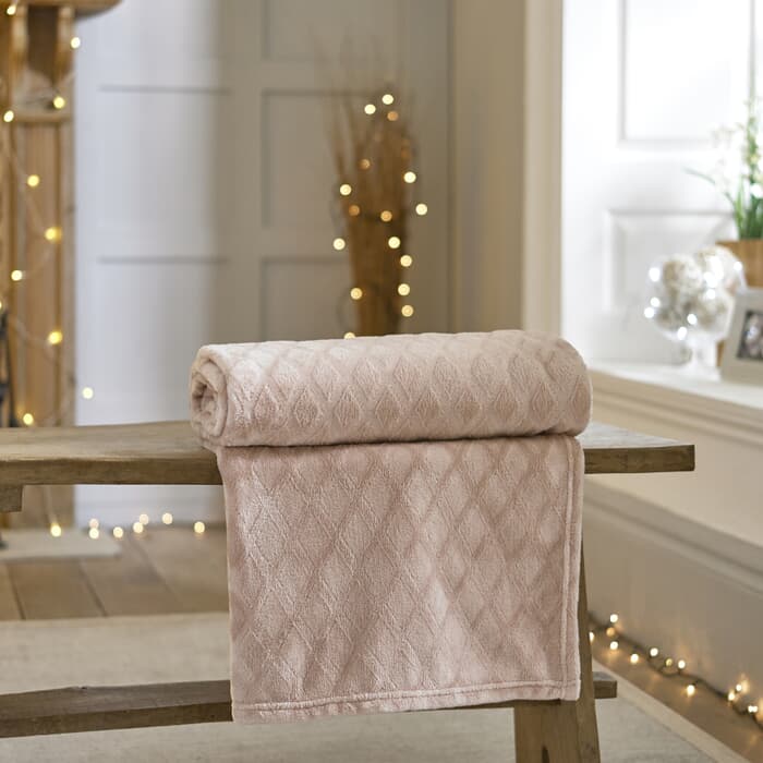 Deyongs Denver Throw Blush large