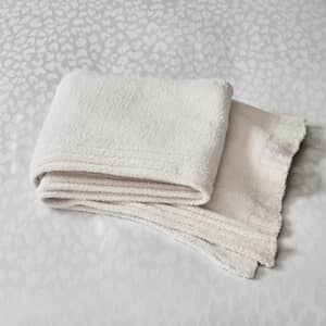 Ona Throw Blossom