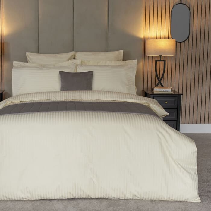 Belledorm 540TC Satin Stripe Ivory large