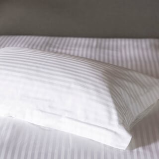 540TC Satin Stripe White
