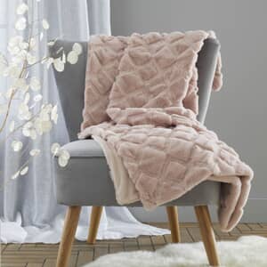 Cosy Diamond Throw Blush