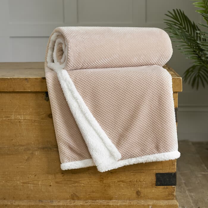 Deyongs Penzance Throw Pink large
