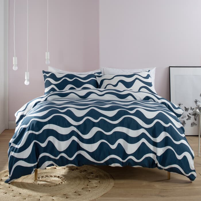 Deyongs Waves large