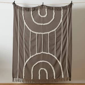 Rainbow Tuft Throw Grey