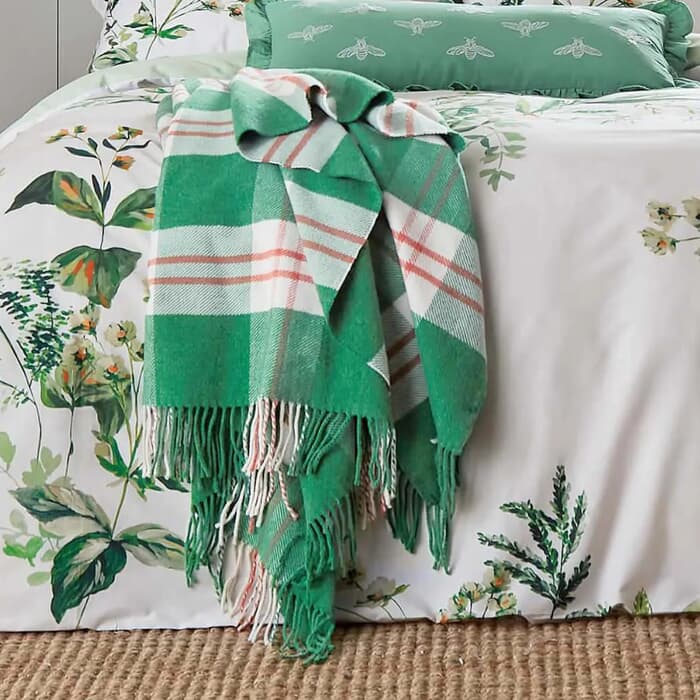 Joules Lakeside Slumber Throw Mutli large