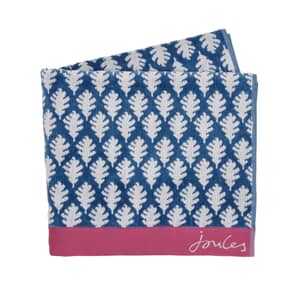 Oak Leaf Towels