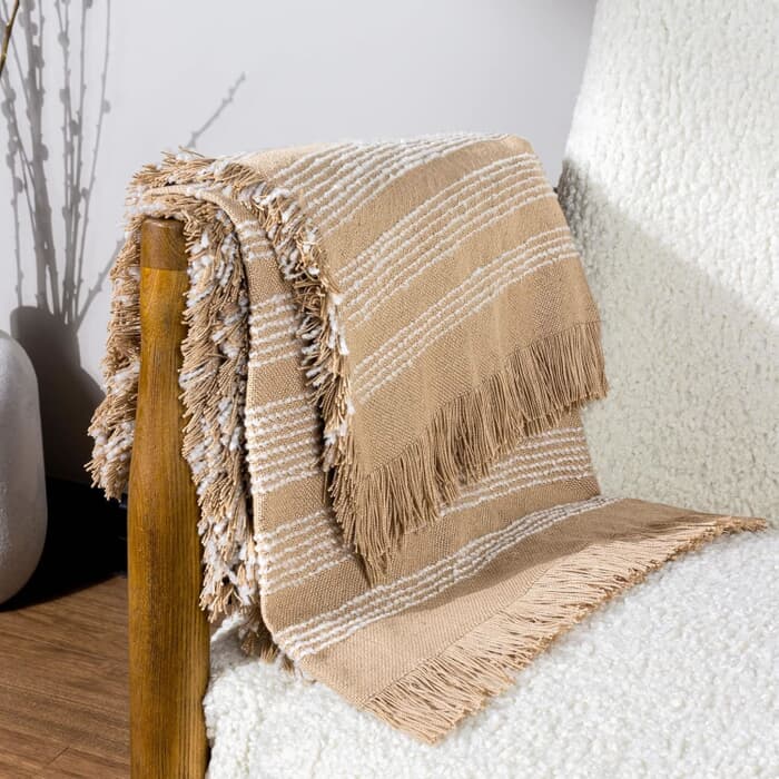 Hoem Jour Woven Throw Nougat large