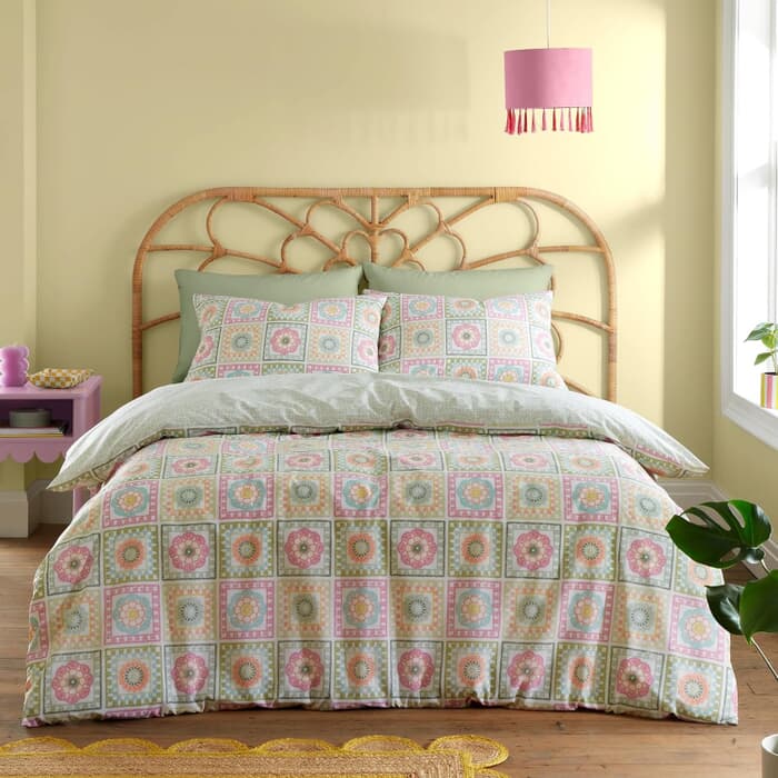Catherine Lansfield Crochet Print Green large
