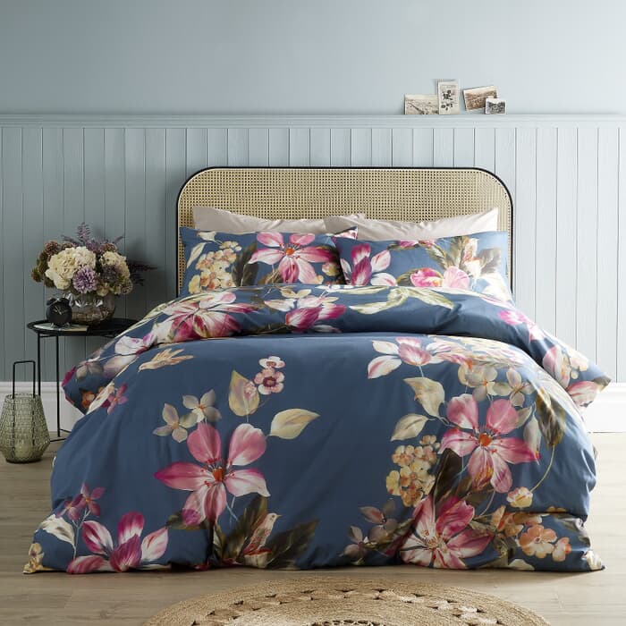 Simply Home Floral Humming Bird large