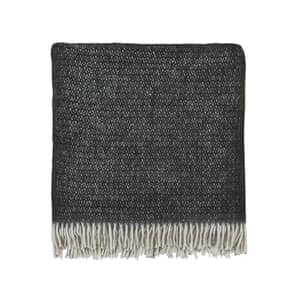 Burleigh Throw Charcoal/White