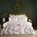 Santa Toile Quilt Cover