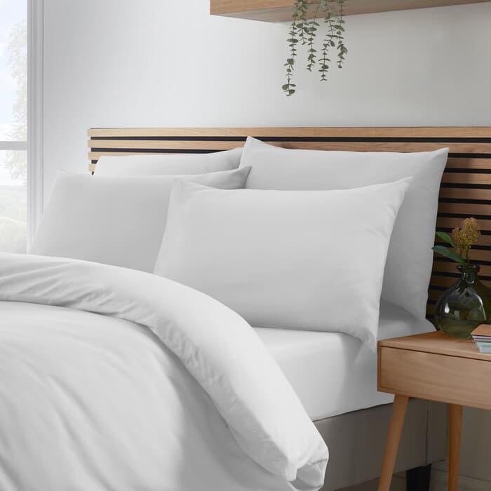 Catherine Lansfield Easy Iron Percale White large