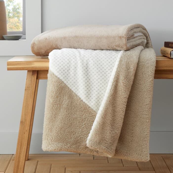 Catherine Lansfield Cosy Larsson Geo Fleece Throw Natural large