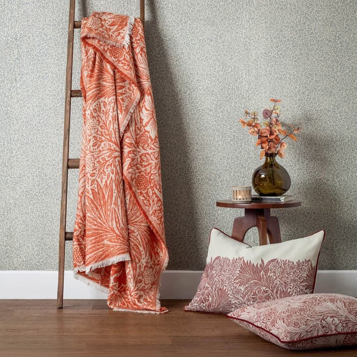 Morris and Co Marigold Throw Russet large