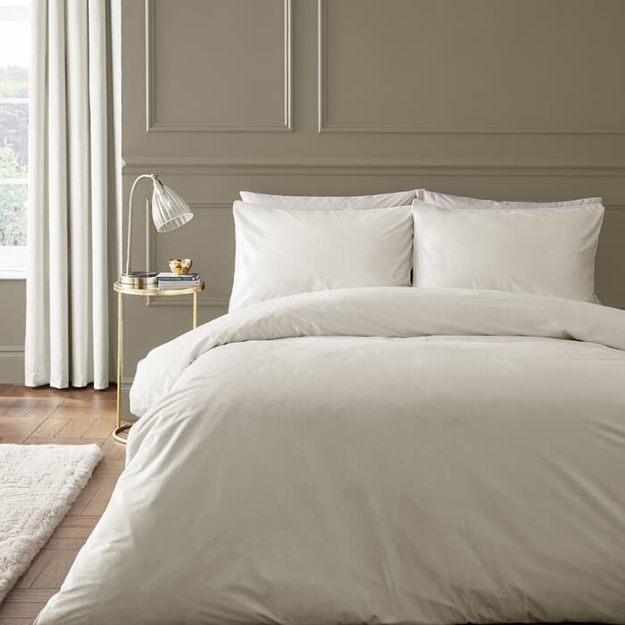 Catherine Lansfield Kingsley Matt Velvet Cream large