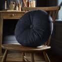 Strawberry Thief Embossed Round Prussian Blue