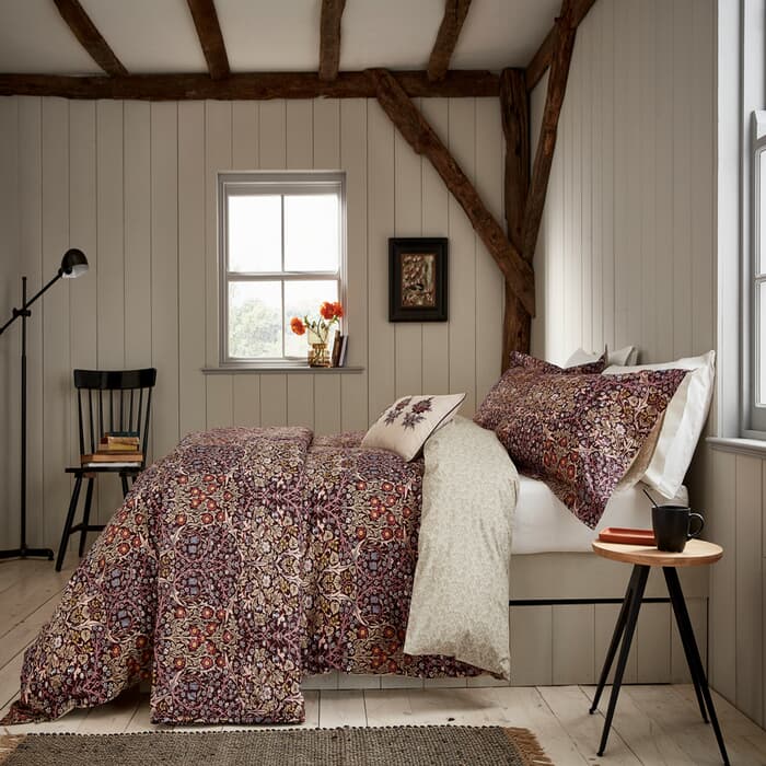 William Morris Blackthorn Damson large