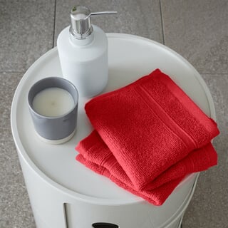 Zero Twist Towels Red