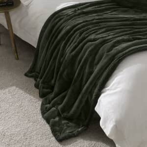 Empress Faux Fur Throw Pine