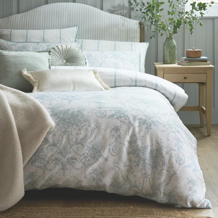 Laura Ashley Tuileries Seaspray large