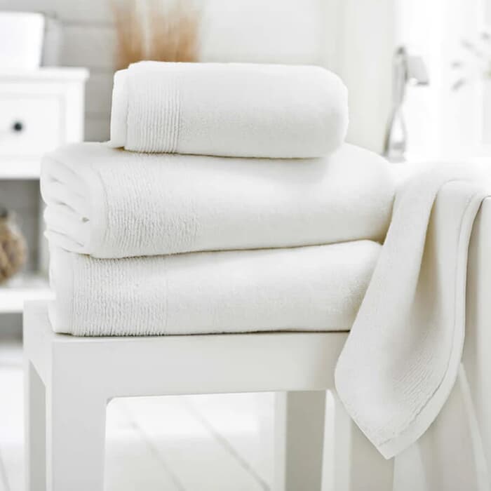 Deyongs Palazzo 800gsm White large