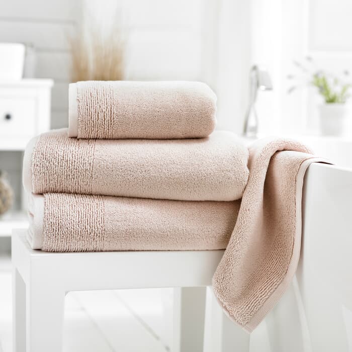 Deyongs Palazzo 800gsm Pink large