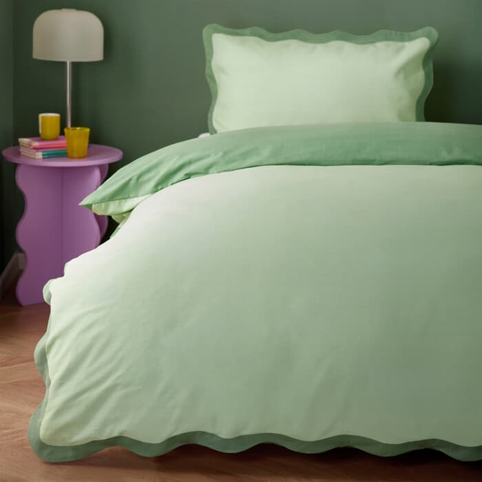 Furn Wiggle Scallop Green large