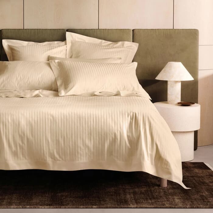 Sheridan Deluxe Millennia Champagne large