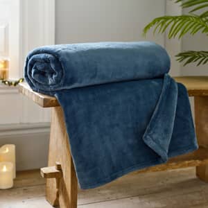 Coco Touch Throw Navy