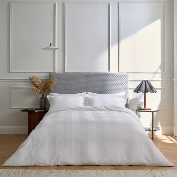 Bedeck of Belfast Serra Stripe in White large