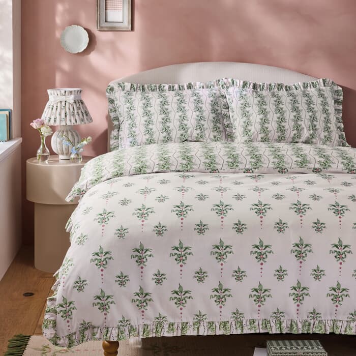 Cath Kidston Cath Crest Floral Green large