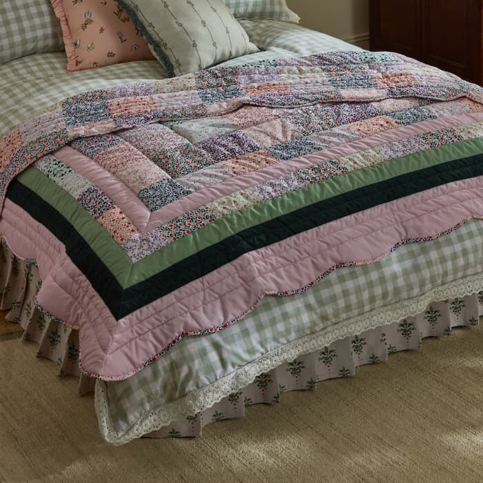 Cath Kidston Heirloom Patchwork Throw large
