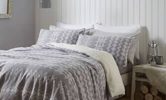 Seasonal Bedding