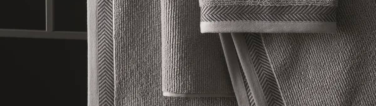 Terance Contan Towels