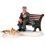 Lemax Lemax Christmas Village Feeding Pigeons Set Of 2 - 42905