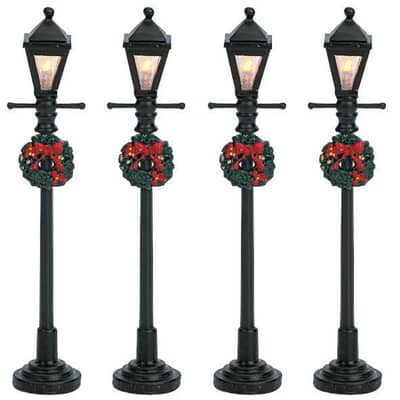 Lemax Christmas Village Gas Lantern Street Lamp Set Of 4 Battery Operated (4.5V) - 64498